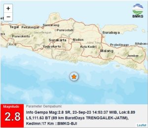 Info Gempa Mag:2.8, 23-Sep-23 14:53:37 WIB, Lok:8.89 LS,111.63 BT (89 km BaratDaya TRENGGALEK-JATIM), Kedlmn:17 Km ::BMKG-BJI