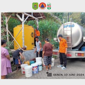Senin, 10 Juni 2024. Pendistribusian Air bersih di Ds Ngulanwetan Kec. Pogalan