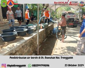 Rabu, 23 Oktober 2024 BPBD Kab. Trenggalek mendistribusikan bantuan air bersih ke Desa Jatiprahu Kec. Karangan, Desa Bendoagung Kec. Kampak dan Ds. Dawuhan Kec. Trenggalek